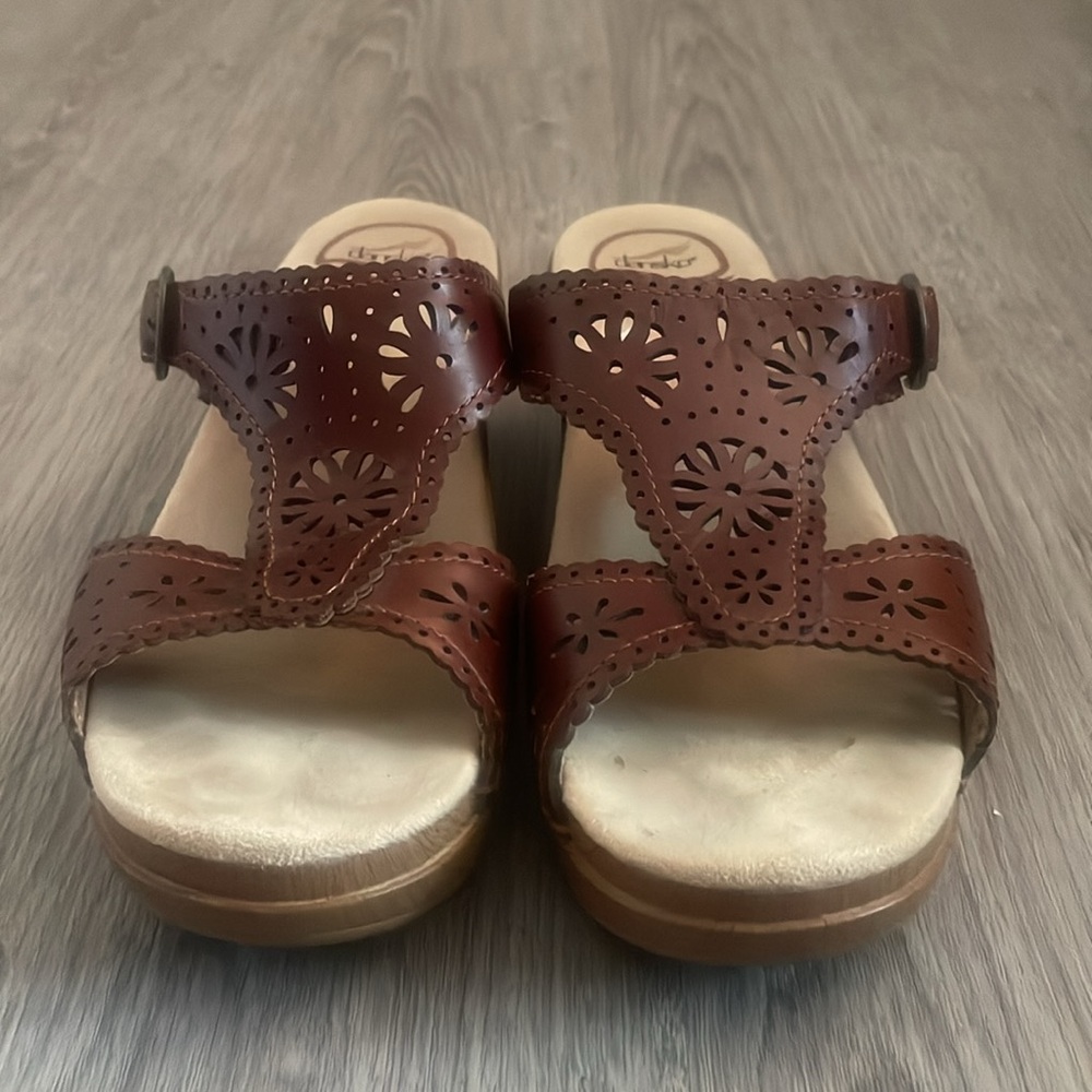 Dansko Saphire Brown Leather Sandals Size 39 US 8.5/9 - Picture 3 of 11